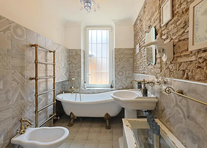 לינה וארוחת בוקר Piazza Di Spagna Art House Centro 3*