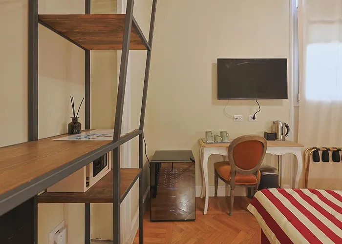 Piazza Di Spagna Art House Centro רומא