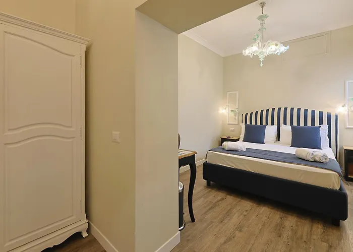 Piazza Di Spagna Art House Centro לינה וארוחת בוקר רומא