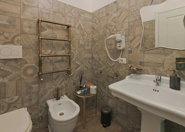 Piazza Di Spagna Art House Centro רומא