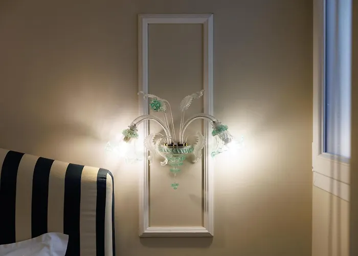 לינה וארוחת בוקר Piazza Di Spagna Art House Centro 3*